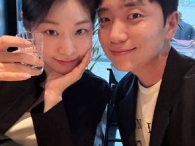 고우림 김연아와 결혼 생활 공개 너네 뒤에 뭐가 있었나