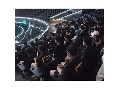 중학생부터 프로 팀 아카데미에 참여해야 한다는 주장